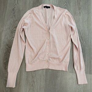 Banana Republic Soft Pink Cardigan Sweater Size Small with v neck